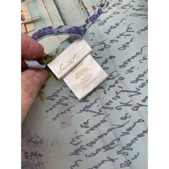 Secret Treasures Robe & Teddy, Size Medium - Picture 6 of 8